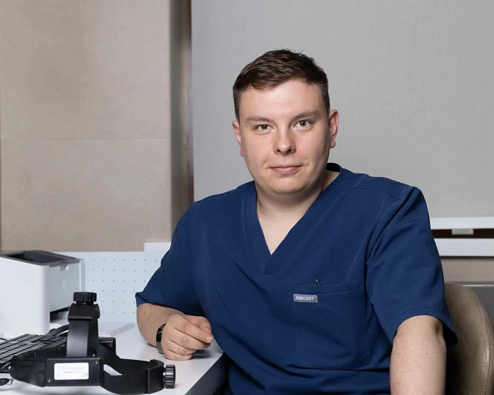 Fractured nasal bone reduction 