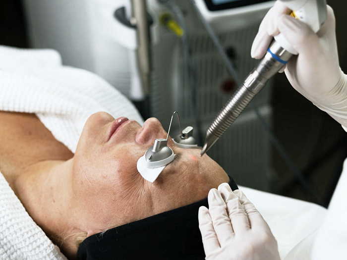 How is the procedure performed